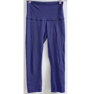 EUC Lululemon High Rise Wunder Under Crop Leggings